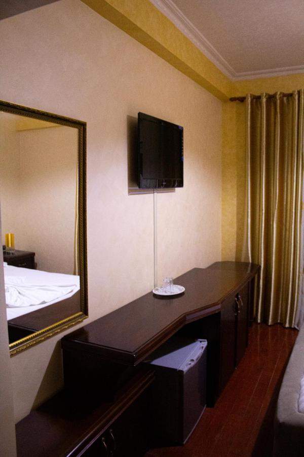 Europa Grand Resort Vlore Bagian luar foto