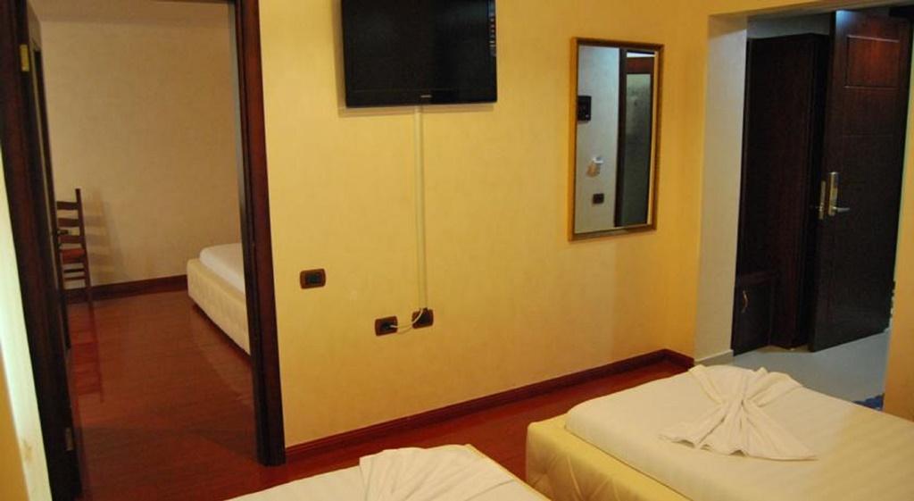 Europa Grand Resort Vlore Bagian luar foto