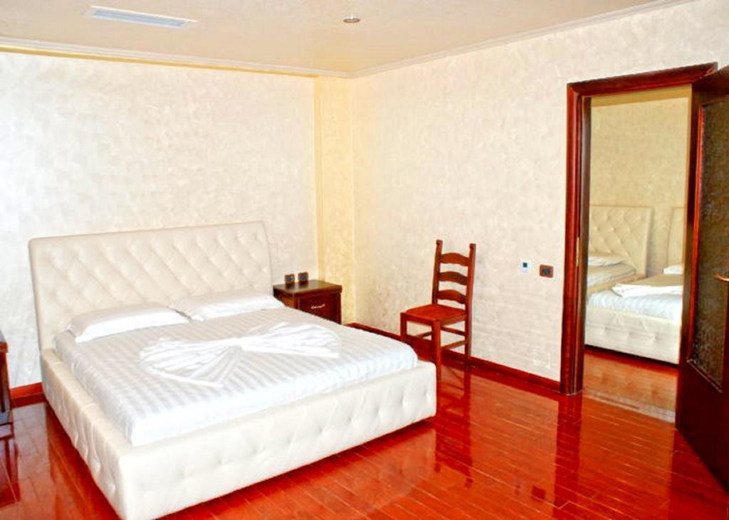 Europa Grand Resort Vlore Bagian luar foto