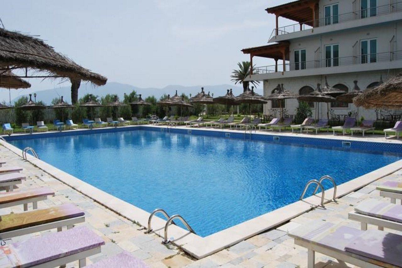 Europa Grand Resort Vlore Bagian luar foto