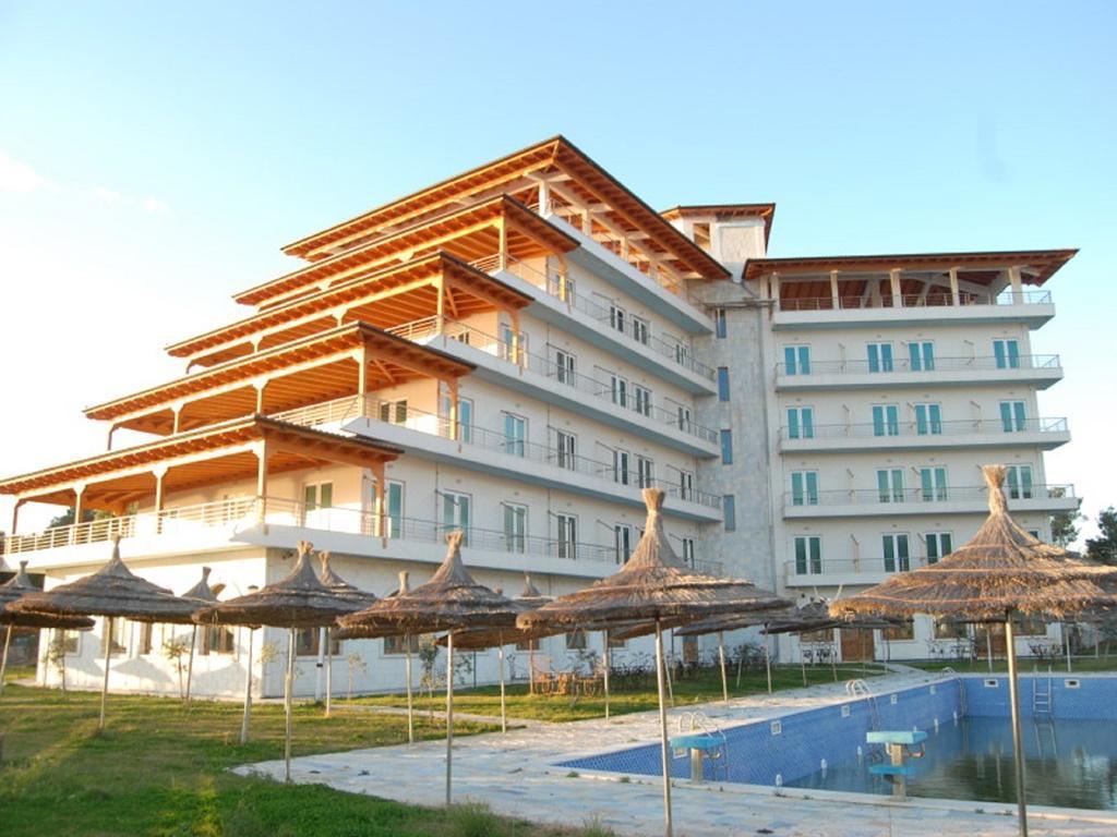 Europa Grand Resort Vlore Bagian luar foto